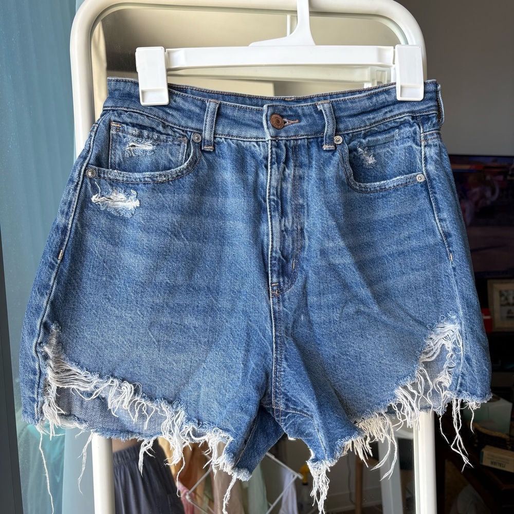 American Eagle Outfitters Blue high waist Distressed Jean Shorts